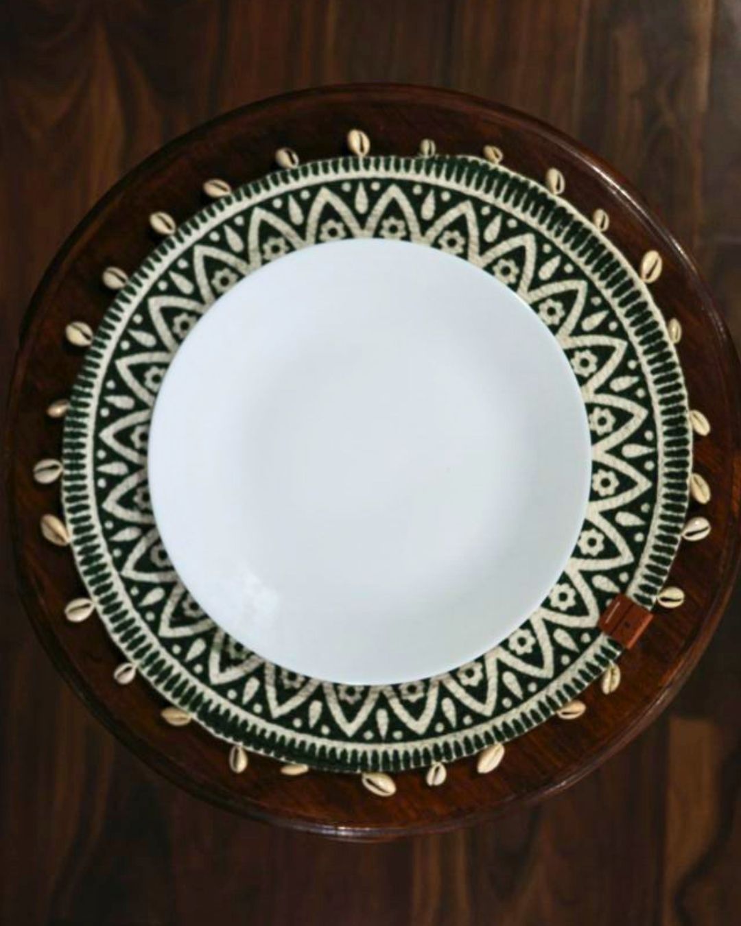 Verdant Mandala Table Mat (Set of 2)