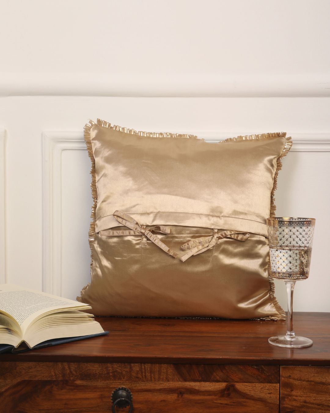 Pine Luxe Cushion Cover